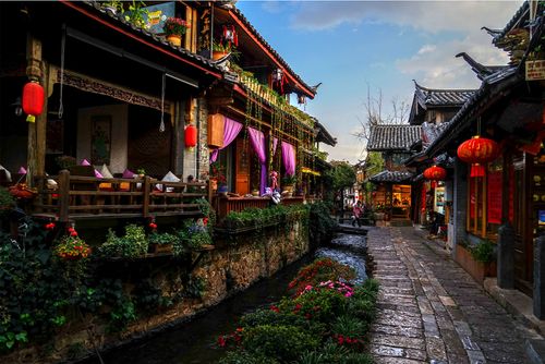 云南 飞机去 飞机回  6天5晚 纯玩云南-昆明大理丽江6天