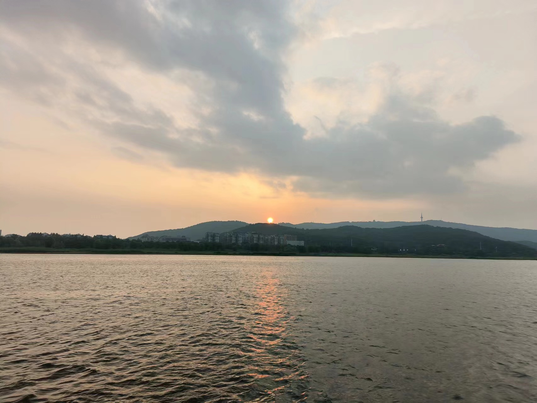 福建 飞机去 飞机回  4天3晚 厦门鼓浪屿、环岛路、南普陀、万石植物园、帆船赶海四日游【2025年厦至时光-四Z】