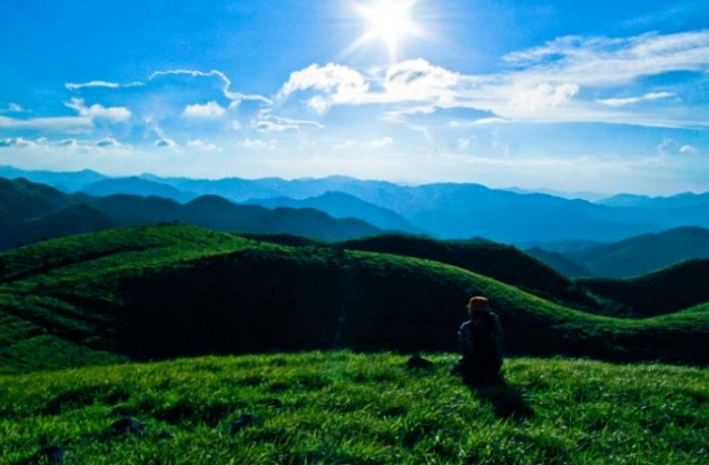 凤凰 汽车去 汽车回  3天2晚 【探秘八面山 】湘西边城茶峒·里耶古城·八面山·古苗河大峡谷·乾州古城 ·溶江画船·墨戎苗寨·三日游