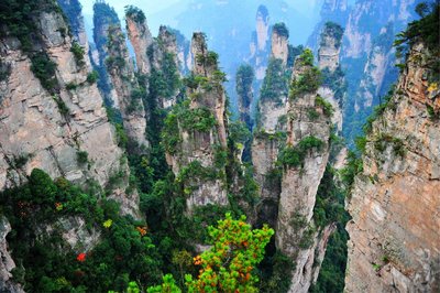 张家界 高铁去 高铁回  3天2晚 【QN寻觅经典】张家界森林公园、天门山（玻璃栈道）、黄龙洞纯玩三日游