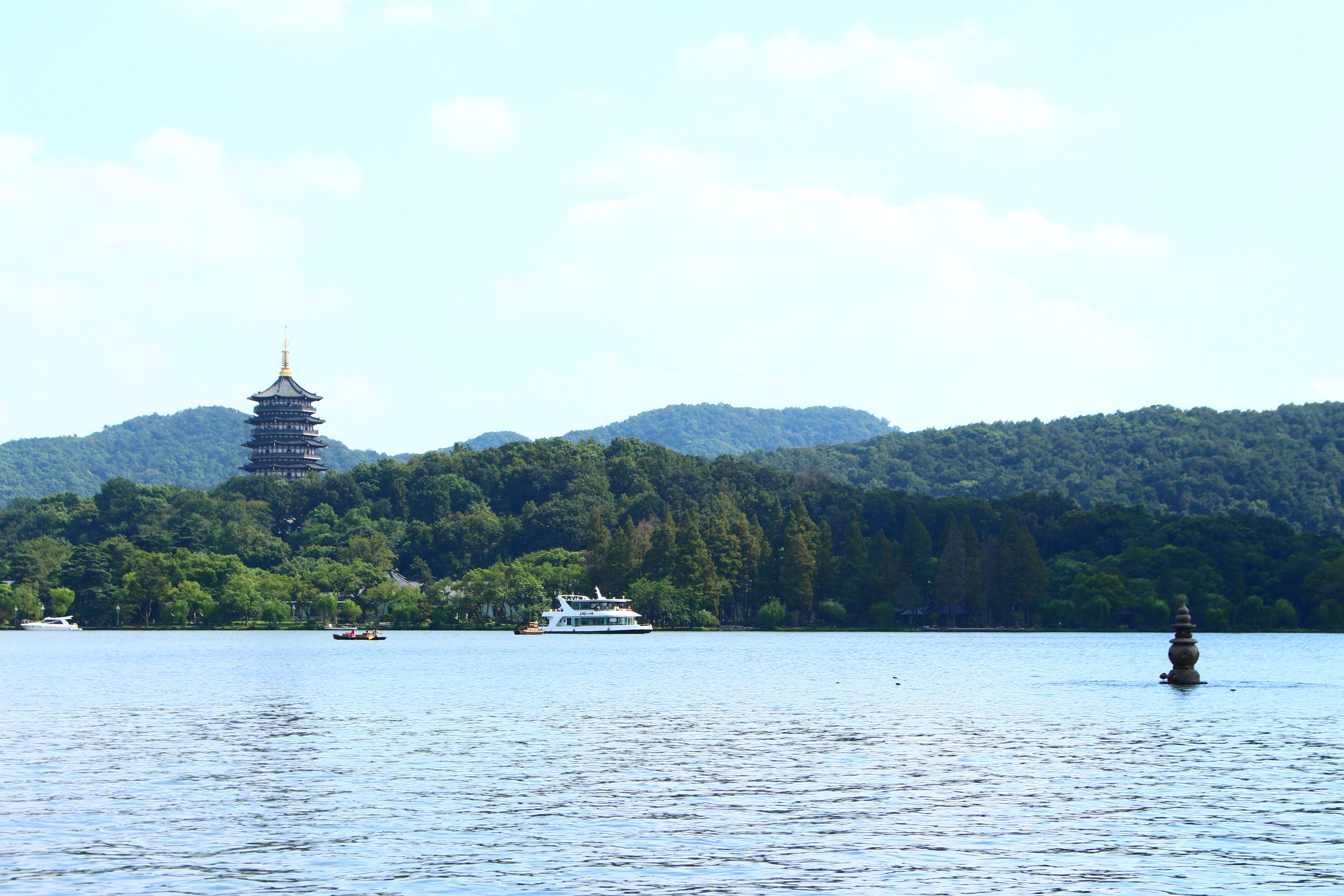 江苏 高铁去 火车回  7天6晚 【梦里江南】 特惠·南京无锡苏州杭州上海+水乡周庄丨乌镇单高单卧7日游