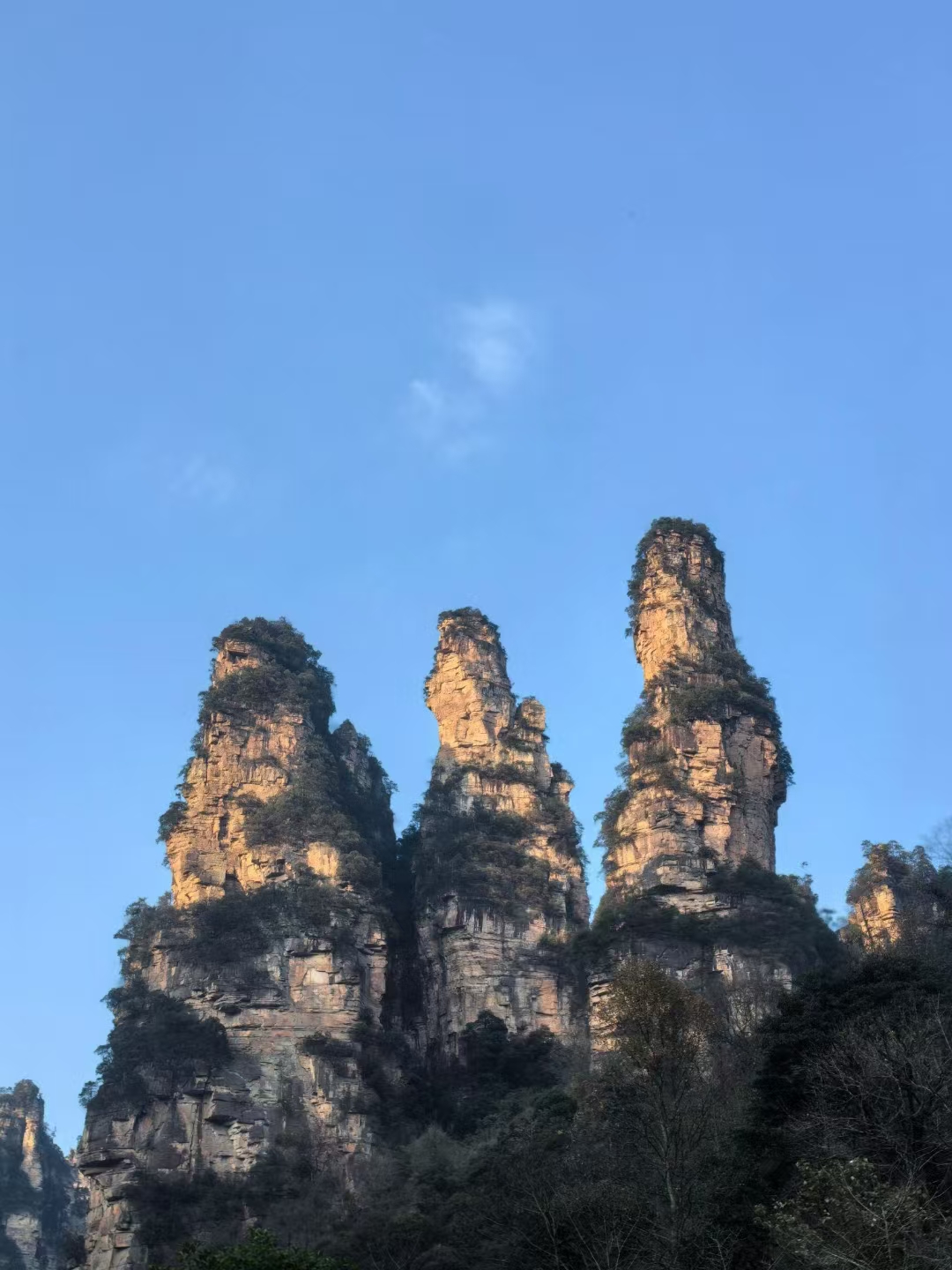 张家界 汽车去 汽车回  5天4晚 MJ动车6人小包团【寻梦湘西-玻森天凤芙】5日游（一价全含）