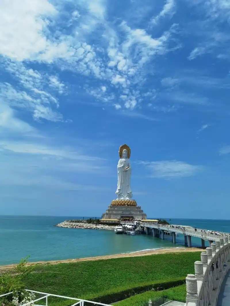 海南 飞机去 飞机回  6天5晚 【CXH纯美海南】海南 海口 三亚双飞6日游