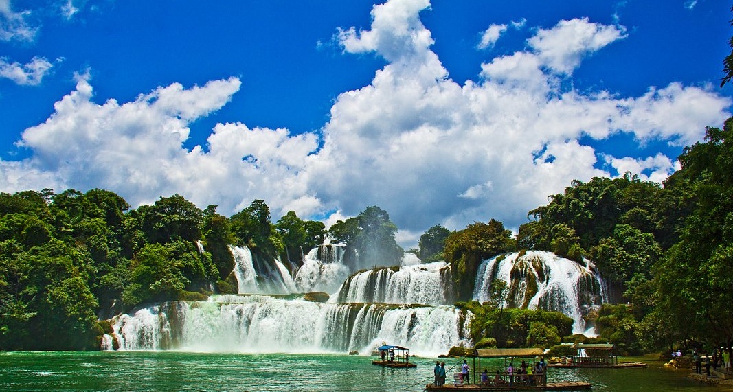 南宁 高铁去 高铁回  4天3晚 《仙境崇左》南宁崇左德天明仕双高四天跟团游