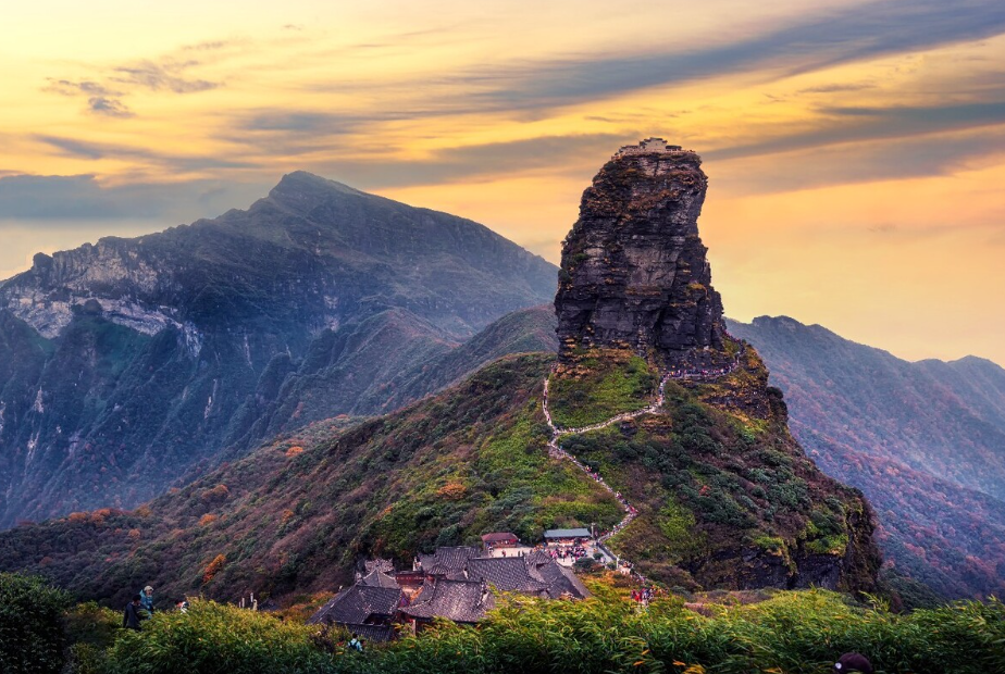 贵州 高铁去 高铁回  6天5晚 超值梵净山双高6日游