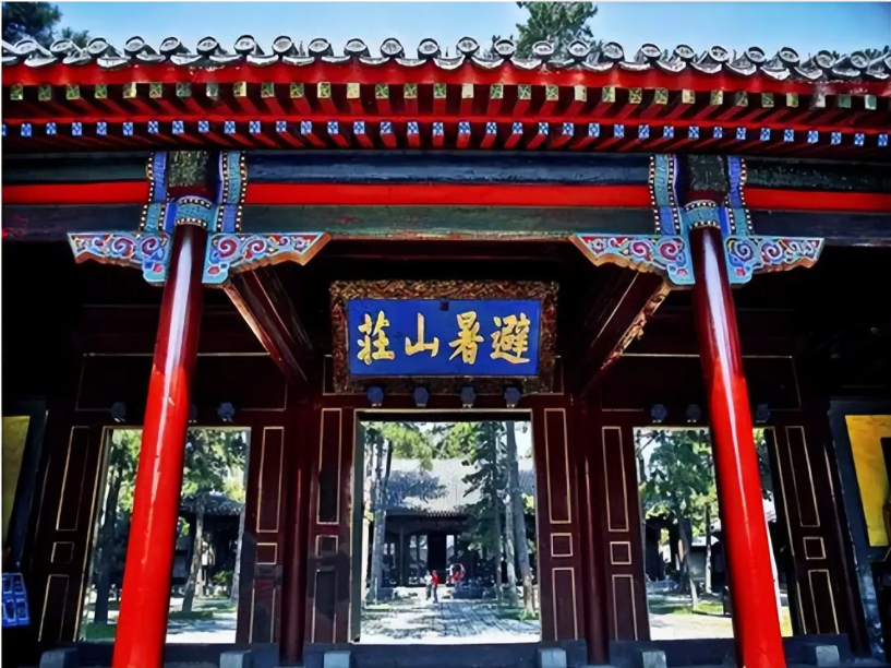 北京河北 飞机去 飞机回  6天5晚 北戴河、承德、坝上草原