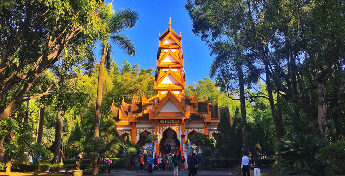 云南 飞机去 飞机回 6天5晚 荒野食客-芒市腾冲直飞6日游