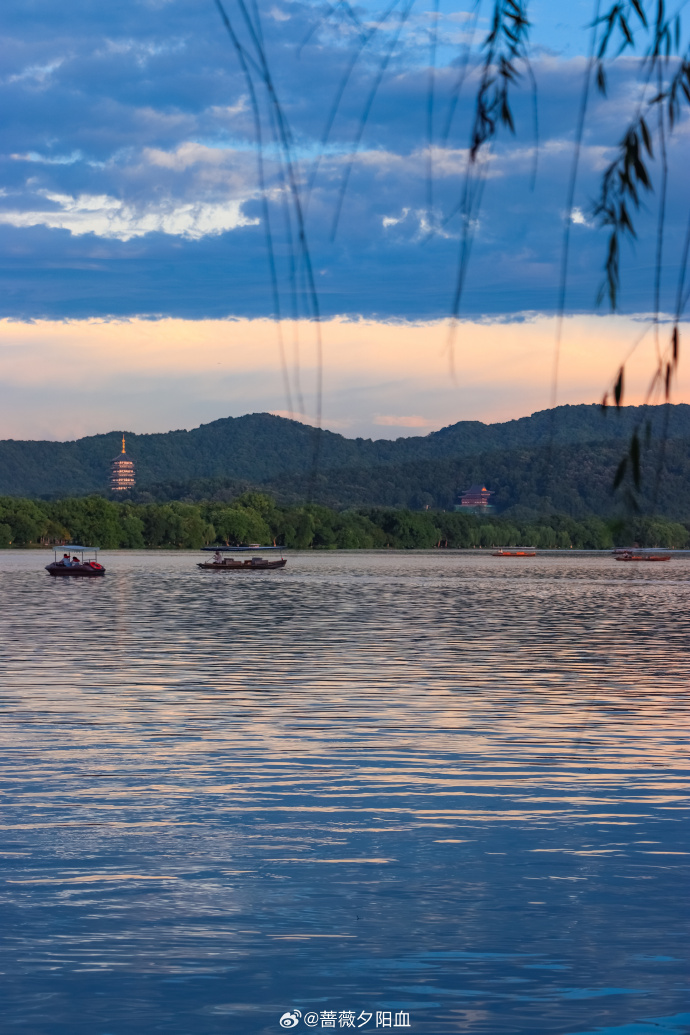 江苏 高铁去 高铁回  4天3晚 0购物0自费：【漫品南苏杭双高纯玩4日游】