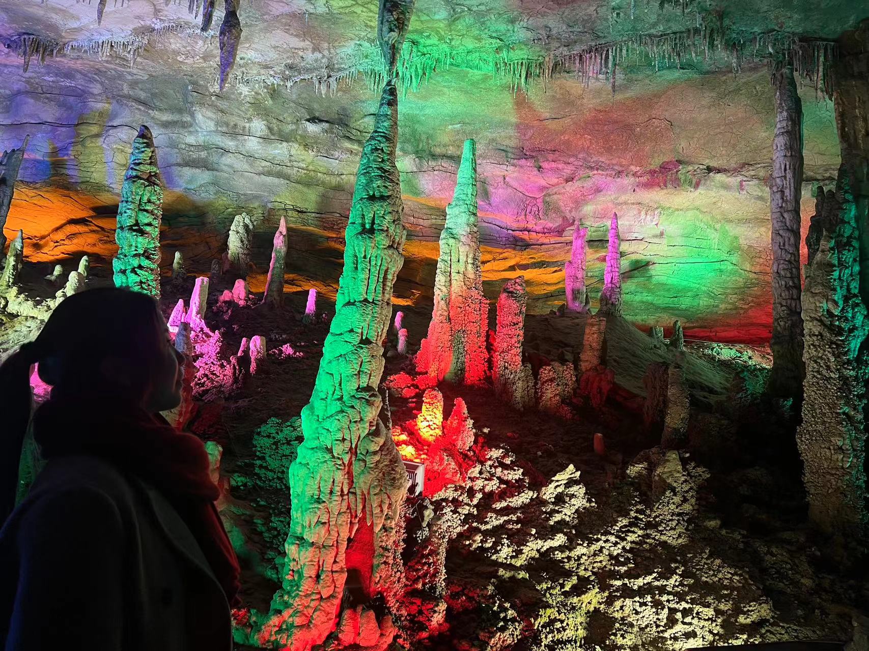 张家界 汽车去 汽车回  3天2晚 湘潭起止【C2玩美-洞天凤】 黄龙洞、天门山、芙蓉镇、凤凰古城三日游