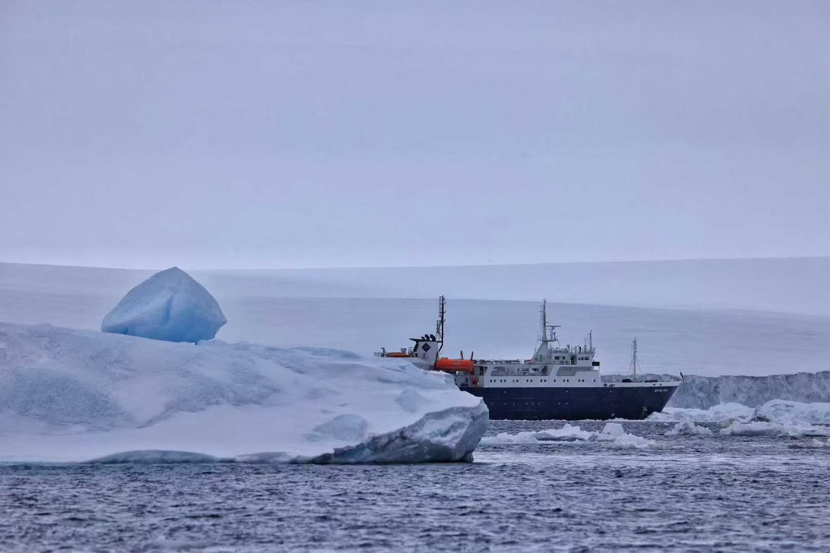 南极 飞机去 飞机回  29天28晚 【海洋胜利号】探索南极之心-南极+南美 5 国 29 日伟大探险之旅
