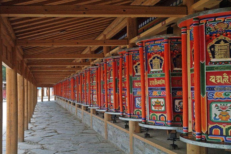 甘肃 飞机去 飞机回  6天5晚 【甘南河典牧歌】纯玩