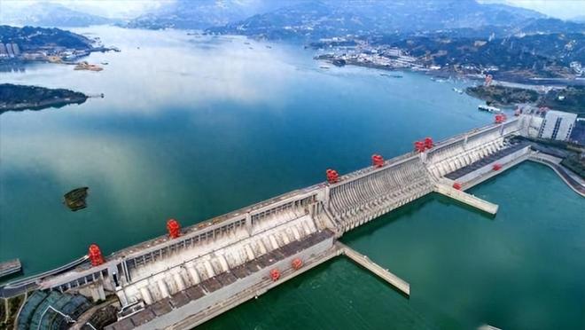 湖北 汽车去 汽车回  3天2晚 全景三峡汽车三日游