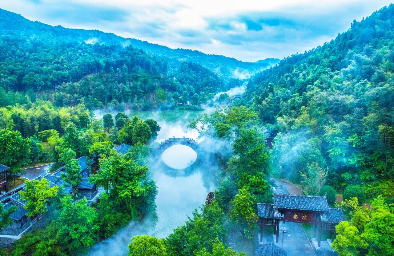 江西 汽车去 汽车回  2天1晚 5月16日汤里+天柱峰2日游