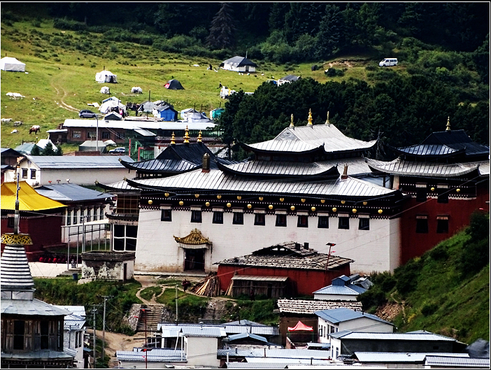 甘肃 飞机去 飞机回  8天7晚 【甘川时光】兰州、夏河、合作、扎尕那/迭部、若尔盖、唐克、红原、阿坝 玛曲、临夏、双飞8日