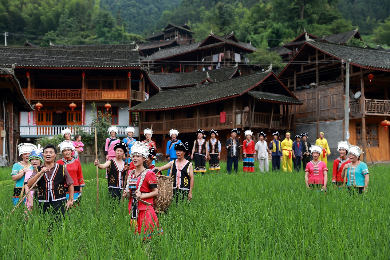 邵阳 汽车去 汽车回  2天1晚 南山牧场2日游