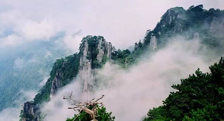 明月山.jpg